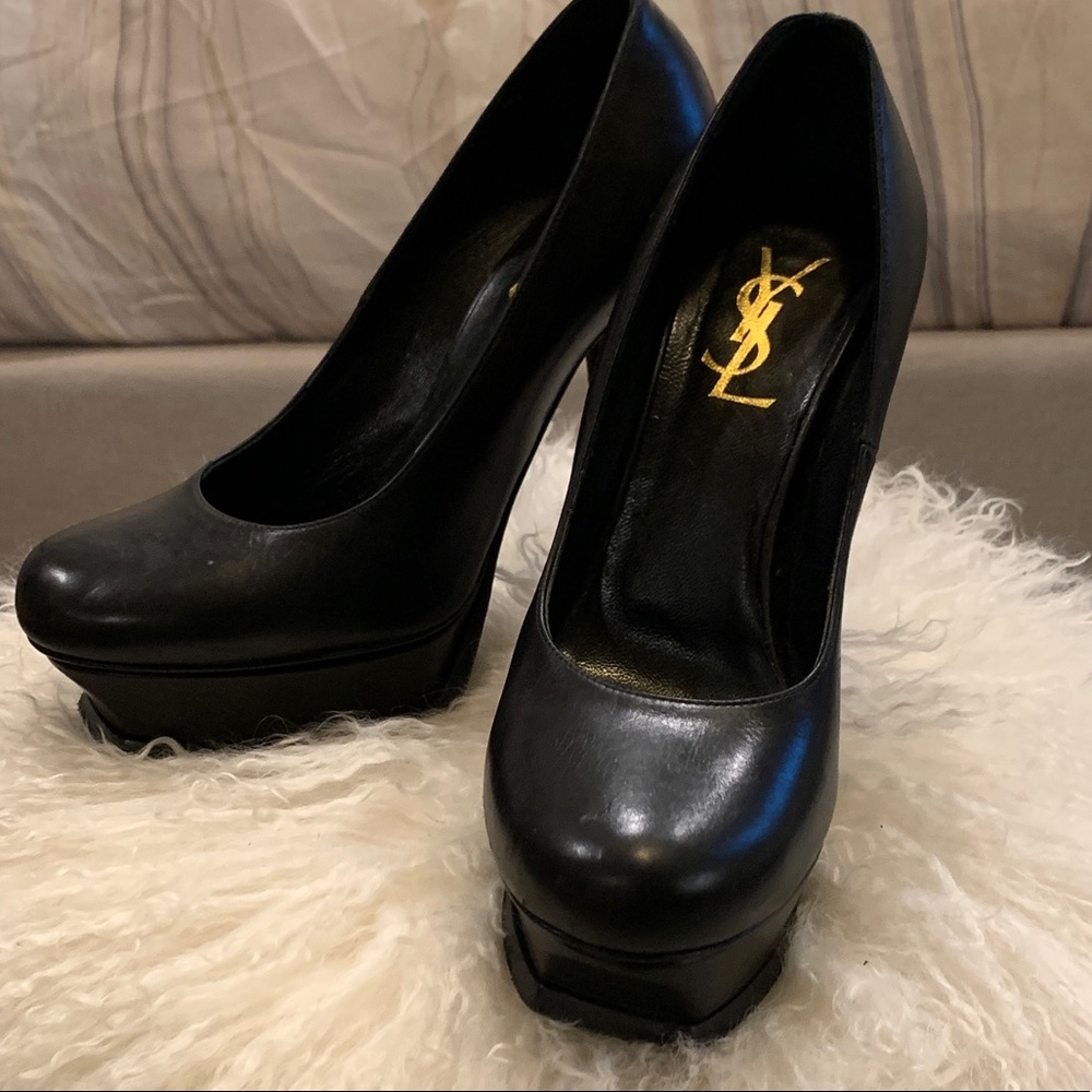 YSL BLACK PUMPS